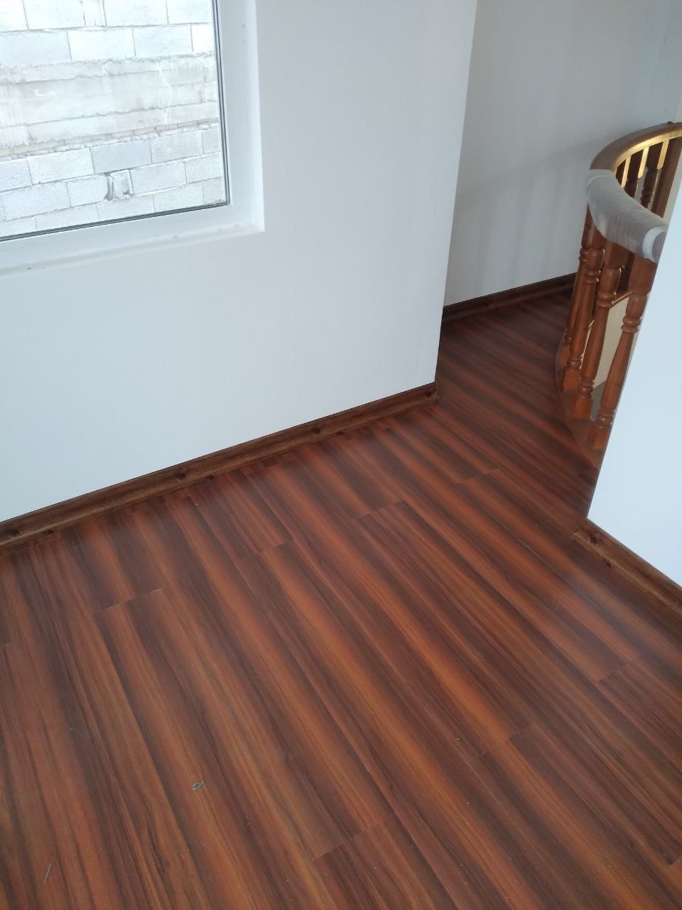 نمونه اجرا شده کفپوش ایوان گردویی